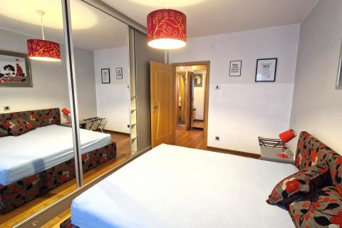 Istra, Pula, Centar - stan 62 m2, 2 balkona, parking, namje&scaron;ten