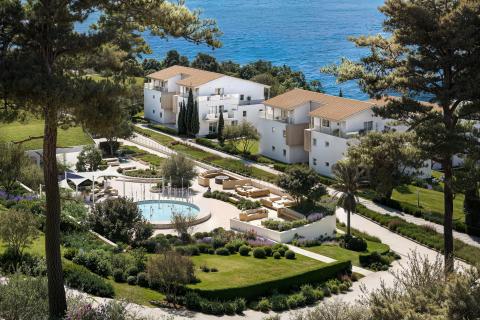 Novi Vinodolski- luksuzni stan prvi red do mora