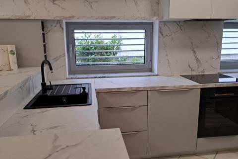 Zagreb, Dubrava - stan s 2 spavaće sobe, 2 parkirna mjesta, vrt