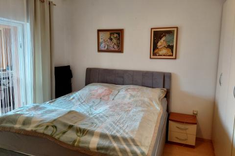 Rijeka, Drenova - najam stana za radnike s vrtom i parkirnim mjestom