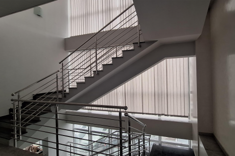 Iznajmljuje se moderan poslovni prostor u Lučkom