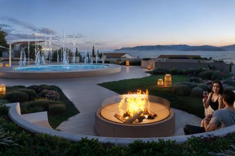 Novi Vinodolski- luksuzni stan prvi red do mora