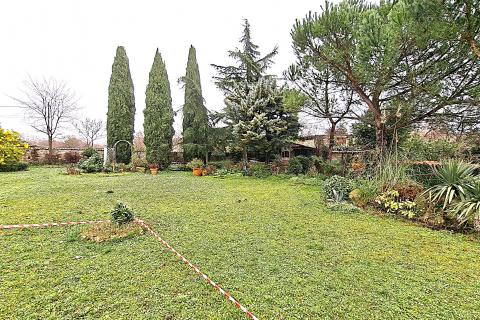 Istra, Ka&scaron;tel - građevinsko zemlji&scaron;te