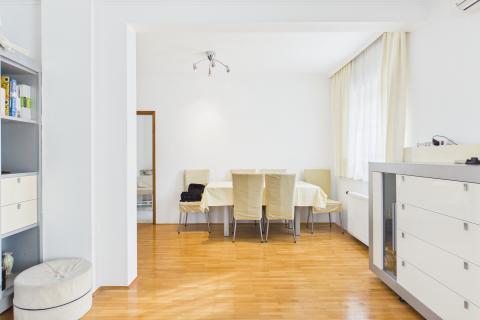 Rovinj - 4 apartmana, pogled na more, 500 m od plaže