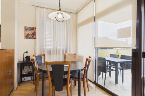 Rovinj, stan 86 m2, 2 spavaće sobe, parking, do centra