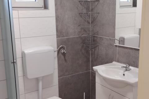 Kraljevica, dvosoban stan 56 m2, 300 m od mora