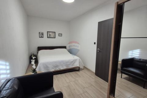 Istra, Kanfanar - stan u centru 90m2