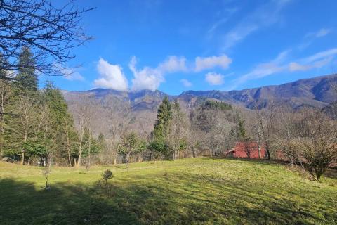 Teren na osami - Gorski kotar - 5000 m2