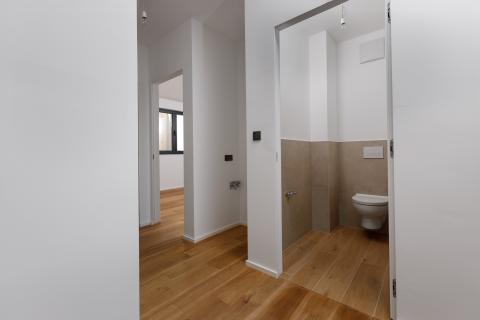 Opatija,Lovran- novogradnja s garažom, okućnicom, blizu mora