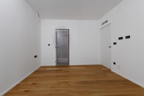 Opatija,Lovran- novogradnja s garažom, okućnicom, blizu mora