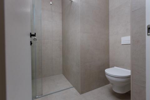 Opatija,Lovran- novogradnja s garažom, okućnicom, blizu mora