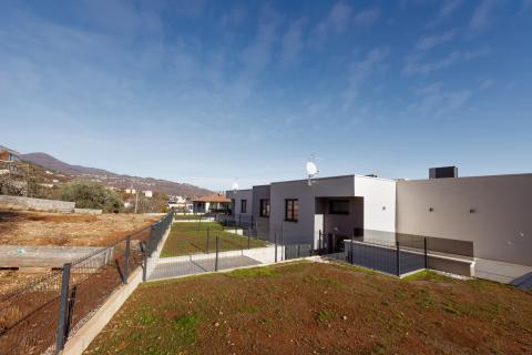 Opatija,Lovran- penthouse s garažom i okućnicom, blizu mora