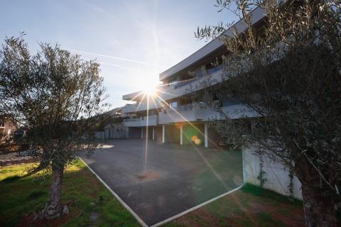 Opatija,Lovran- novogradnja s garažom, okućnicom, blizu mora