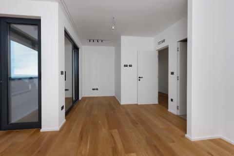 Opatija,Lovran- penthouse s garažom i okućnicom, blizu mora