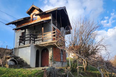 Lekenik, Letovanić vikend kuća 96 m2