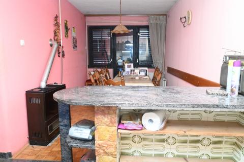 Gare&scaron;nica, centar - vi&scaron;e nekretnina na jednoj parceli-stambeno poslovna prilika