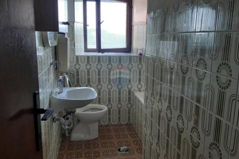 Istra, Motovun okolica - kuća u nizu, zadnja - pogled Motoun