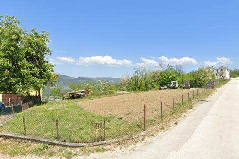 Istra, Motovun okolica - građevinsko zemlji&scaron;te