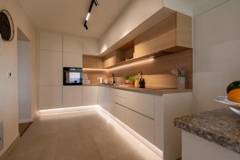 Poreč, okolica, samostojeća kuća sa velikom građevinskom parcelom