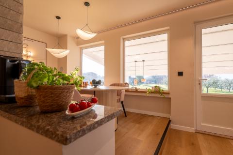 Poreč, okolica, samostojeća kuća sa velikom građevinskom parcelom