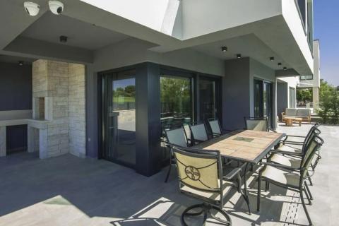 Дом Poreč, 350m2