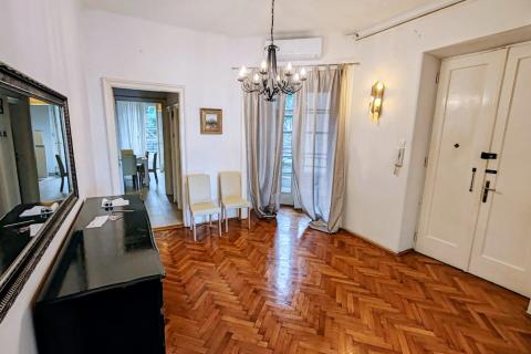 Rijeka, Centar, 3S+DB stan na drugom katu u zgradi s liftom