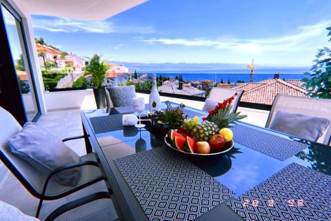 Wohnung Ičići, Opatija - Okolica, 150m2