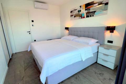 Wohnung Ičići, Opatija - Okolica, 150m2