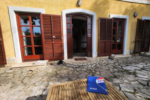 Flat/Appartement Mlaka, Rijeka, 82m2