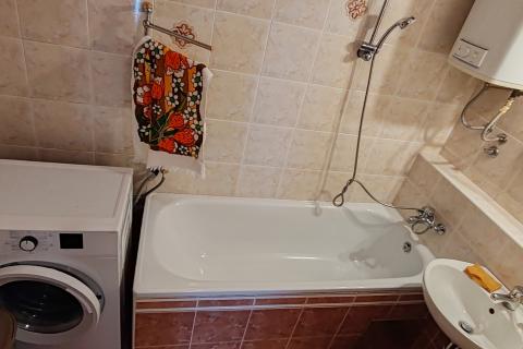 Rijeka, Krnjevo - prostrani, osunčan stan s pogledom