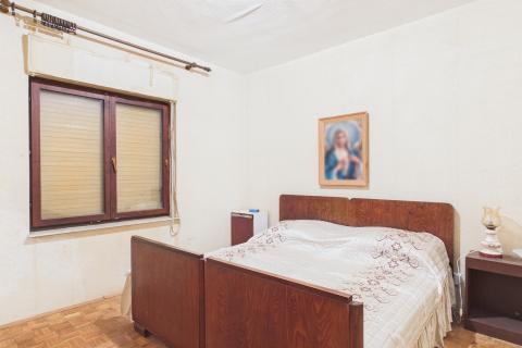 Crikvenica - Jadranovo,  kuća s dva stana 270m2