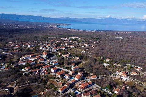 Dobrinj, Gabonjin &ndash; Bouwkavel, 914 m&sup2;