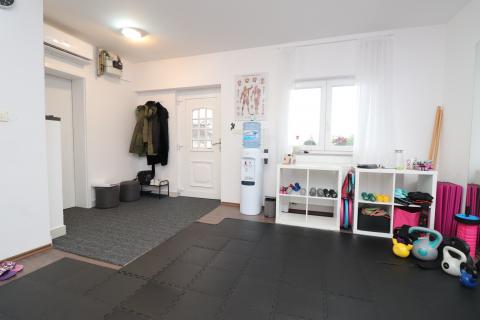 Zagreb, Remete &ndash; stan s velikom terasom, 59m2