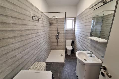 Rijeka, Hosti - dvosobni stan za dugoročni najam