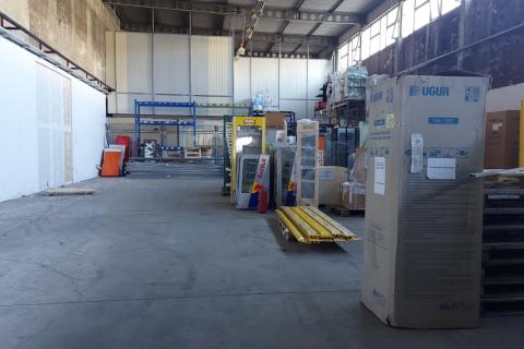 Bedrijfspand Pećine, Rijeka, 700m2