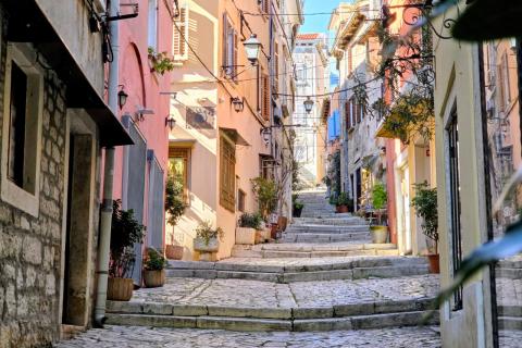 Istra- Rovinj- stan u starogradskoj jezgri