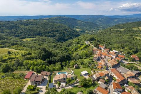 Huis Zamask, Pazin - Okolica, 240m2