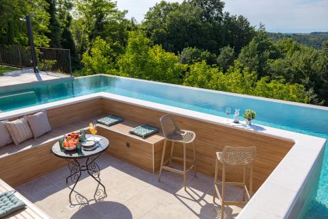 Huis Zamask, Pazin - Okolica, 240m2