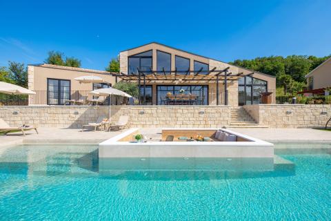 Huis Zamask, Pazin - Okolica, 240m2