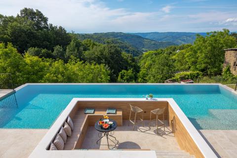 Huis Zamask, Pazin - Okolica, 240m2