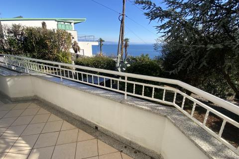 OPATIJA, IČIĆI - Stan 75 m2 sa terasom i pogledom na more