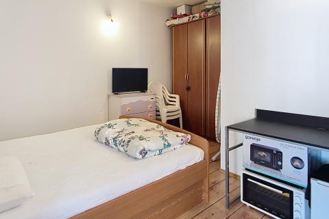 Istra, Vrsar - dvoetažni stan s terasom