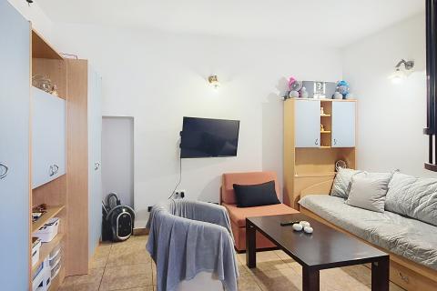 Istra, Vrsar - dvoetažni stan s terasom