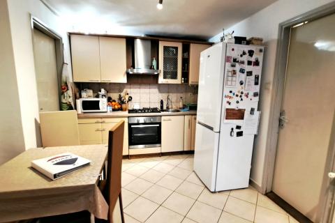 Zagreb, Gornje Vrapče - trosoban stan, garaža, dvori&scaron;te