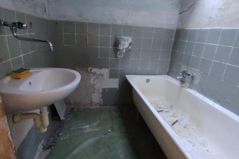 Rijeka, Centar, dvosoban klasičan stan 54 m2 