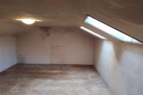 Rijeka, Centar, dvosoban klasičan stan 54 m2 