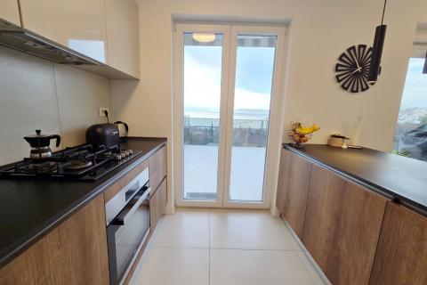 Rijeka, Turnić, trosoban stan - luksuzna oaza s pogledom na more