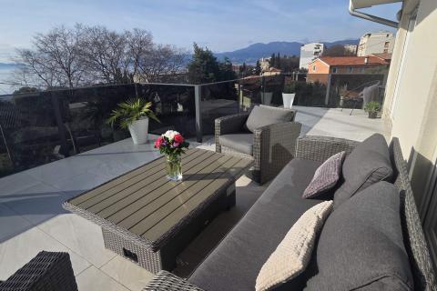 Rijeka, Turnić, trosoban stan - luksuzna oaza s pogledom na more