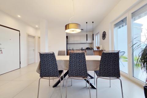 Rijeka, Turnić, trosoban stan - luksuzna oaza s pogledom na more