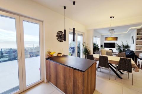 Rijeka, Turnić, trosoban stan - luksuzna oaza s pogledom na more